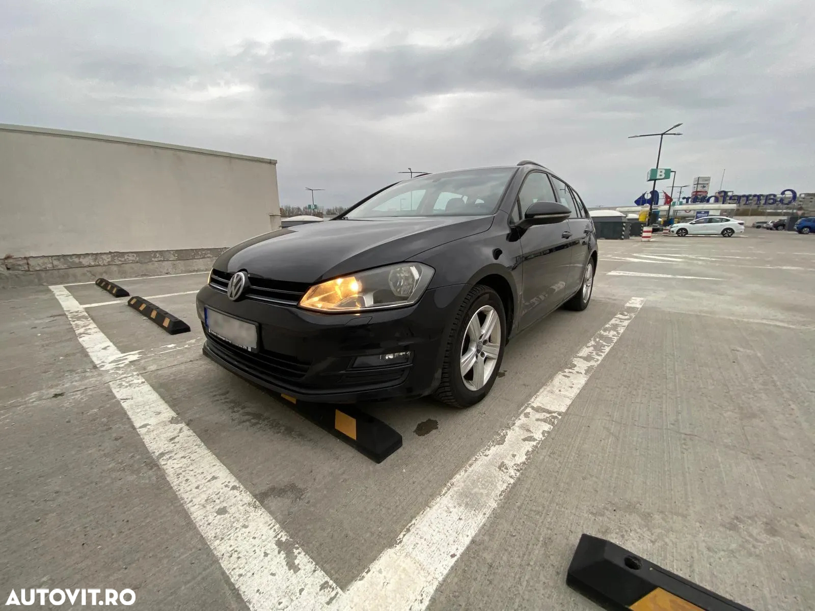 Volkswagen Golf 1.6 TDI BMT Comfortline - 20