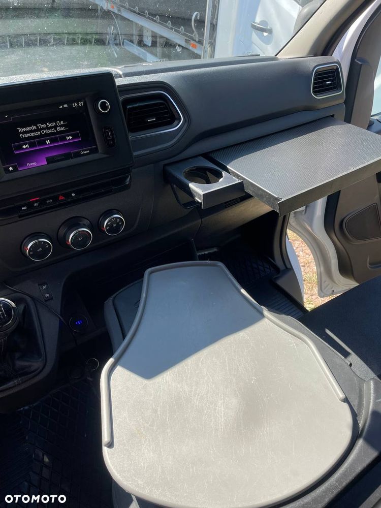 Renault MASTER PLANDEKA WINDA 9 PALET TEMPOMAT - 9