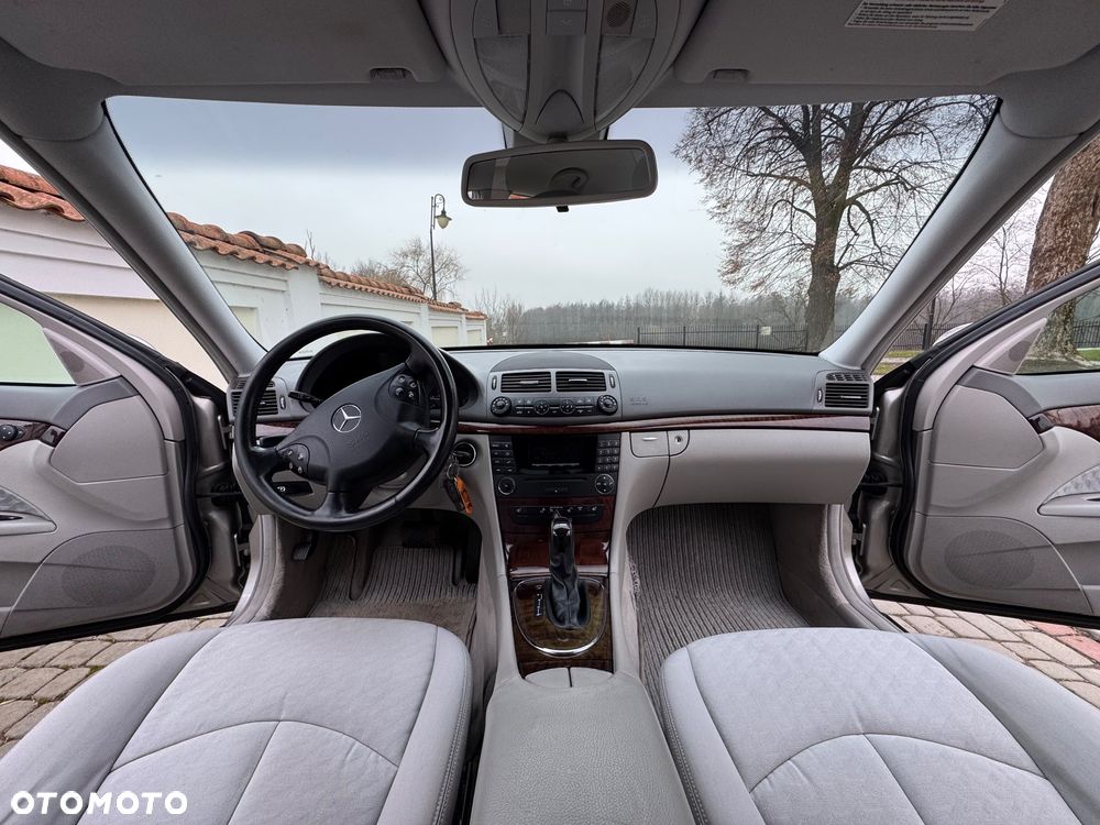 Mercedes-Benz Klasa E - 18