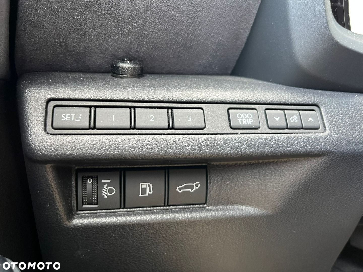 Lexus LBX 1.5 Hybrid Cool - 32