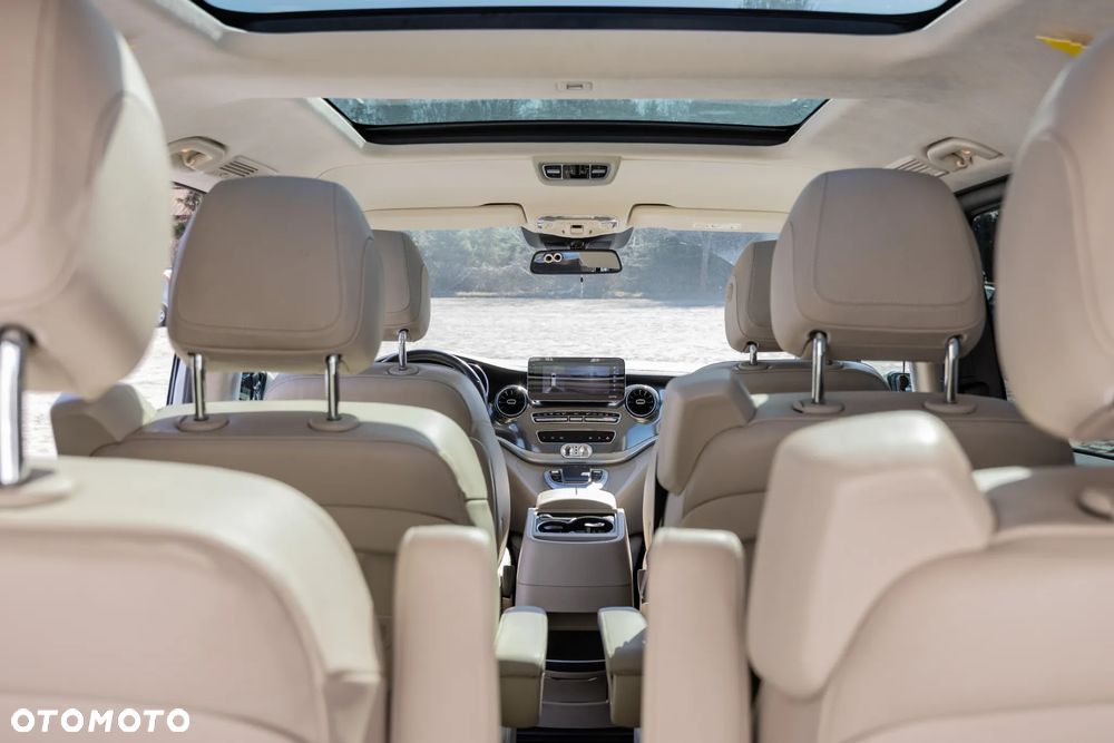 Mercedes-Benz Klasa V 300 d 4-Matic Exclusive 9G-Tronic (d³ugi) - 11