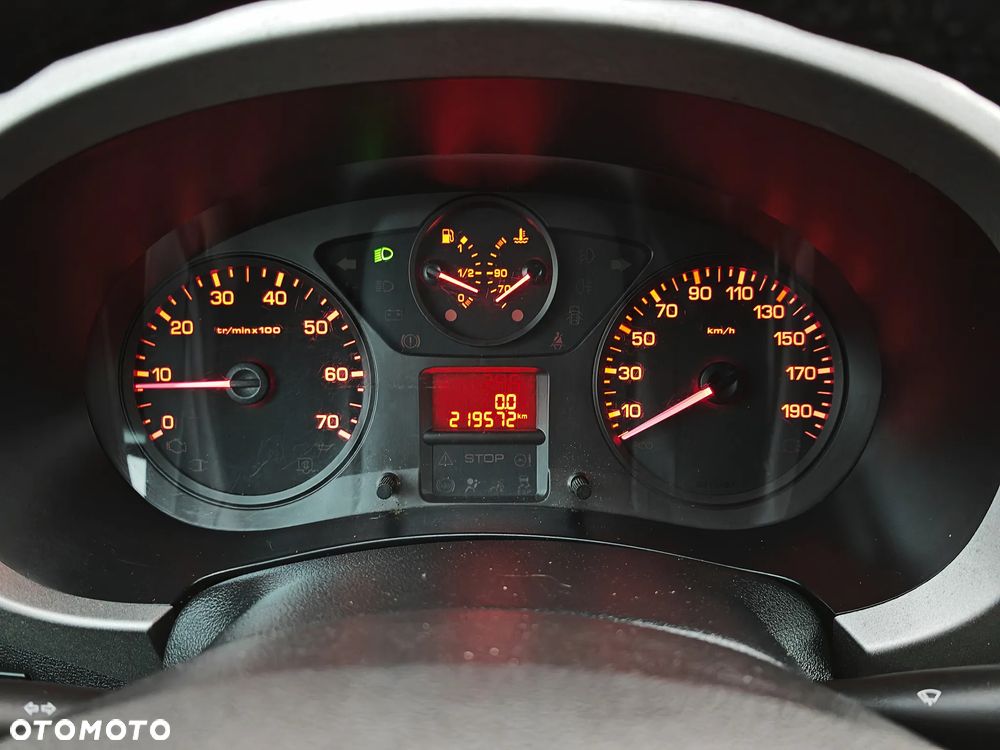 Peugeot Partner 1.6 HDi Outdoor - 22