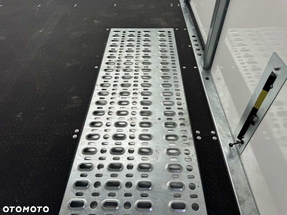 Brian James Trailers Race Transporter 7 - 24