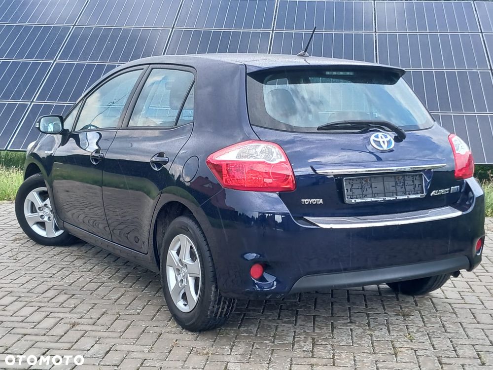Toyota Auris - 10