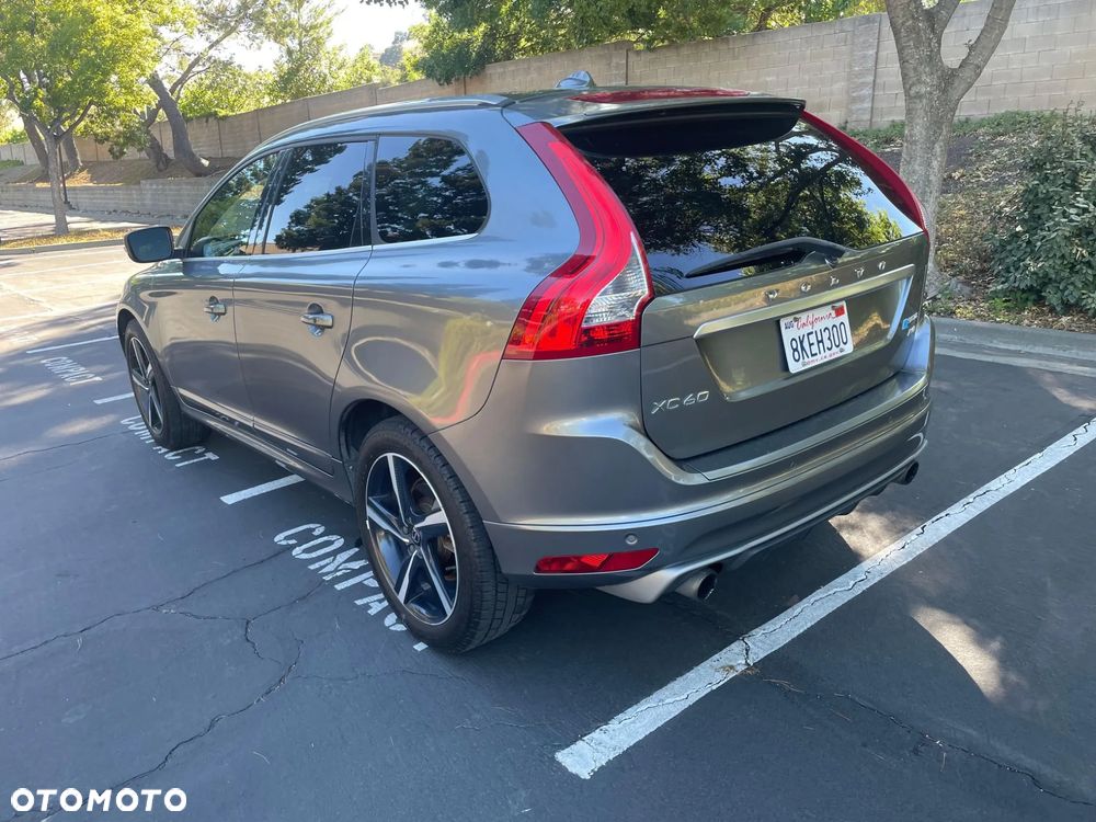 Volvo XC 60 - 8