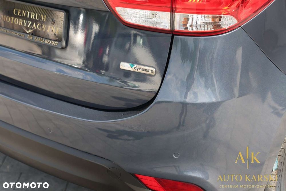 Kia Carens - 16
