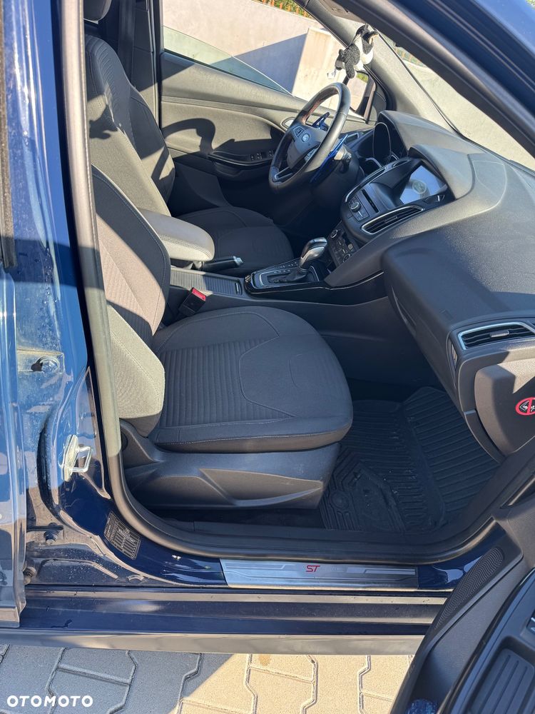 Ford Focus 2.0 TDCi ST-Line ASS PowerShift - 17