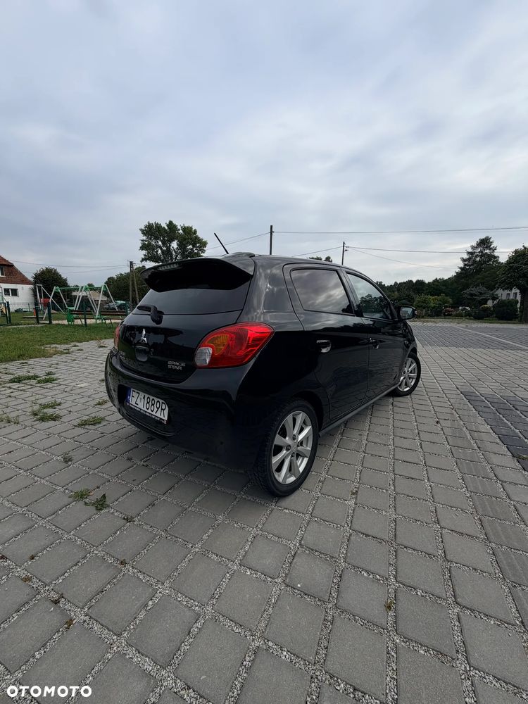 Mitsubishi Space Star 1.2 Intense - 13