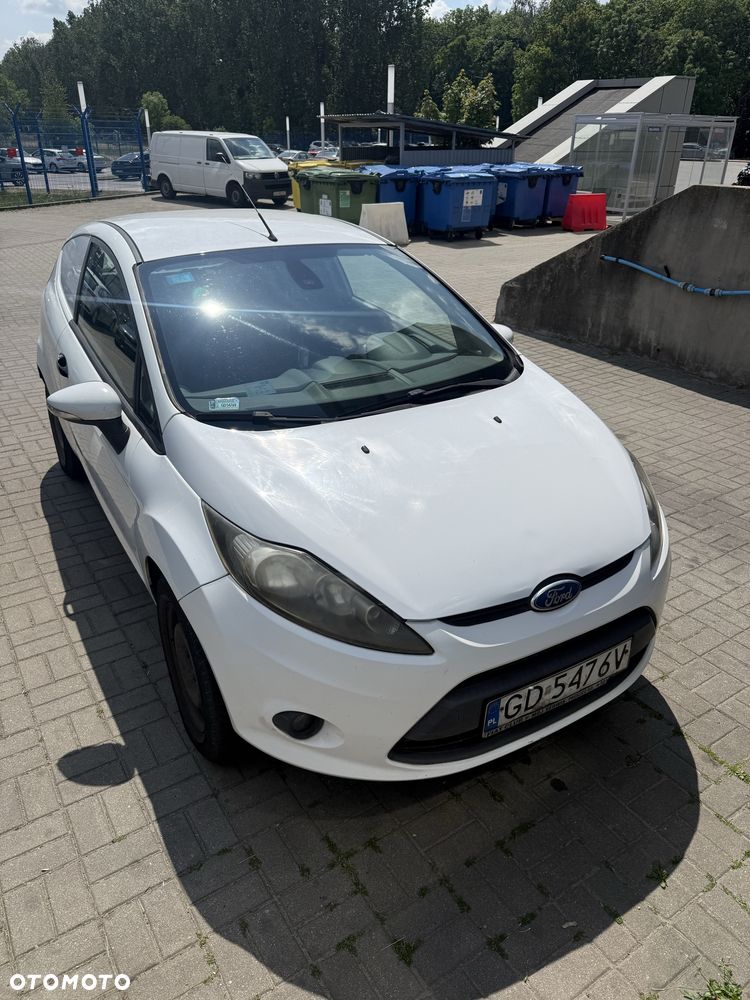 Ford Fiesta - 1
