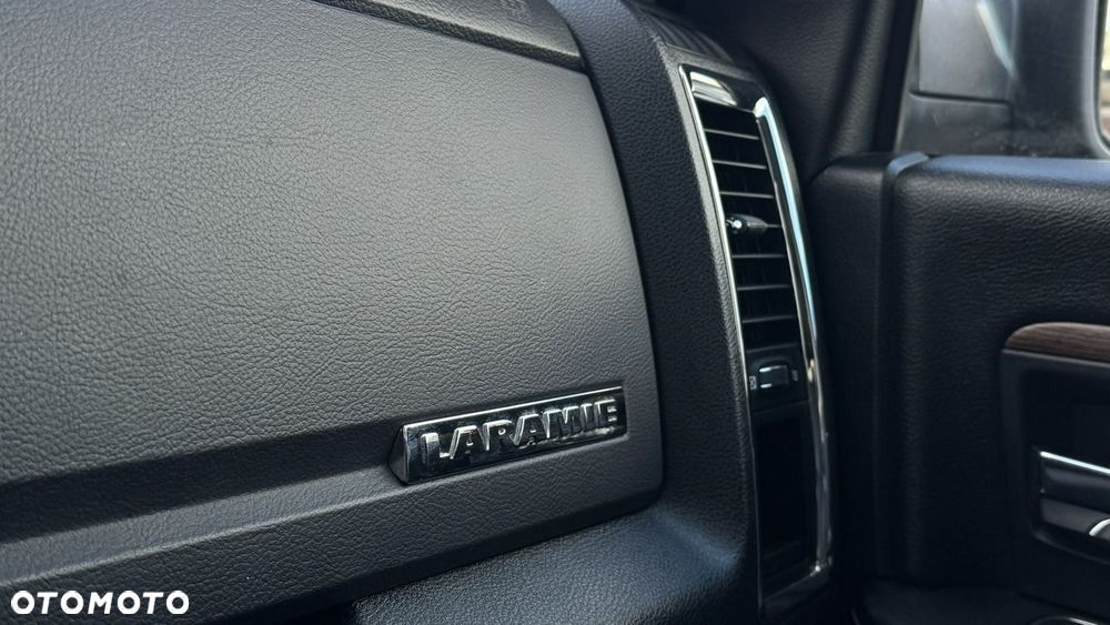 Dodge RAM - 22