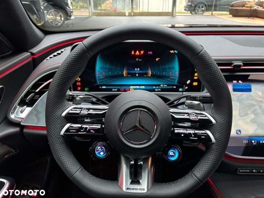 Mercedes-Benz Klasa E - 9