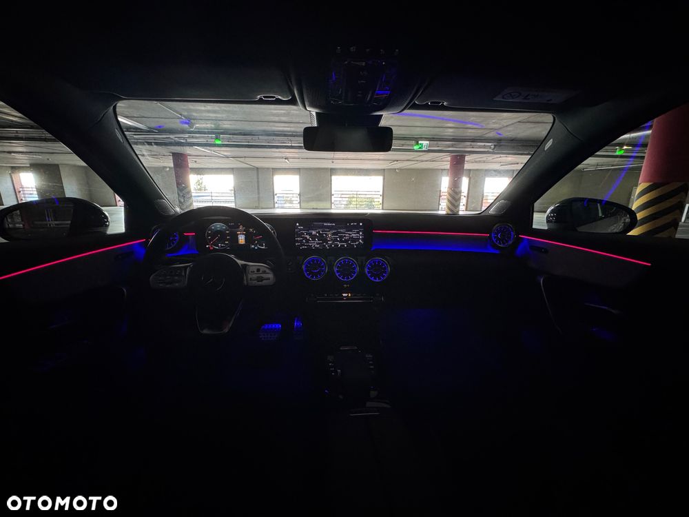 Mercedes-Benz Klasa A 200 AMG Line 7G-DCT - 13