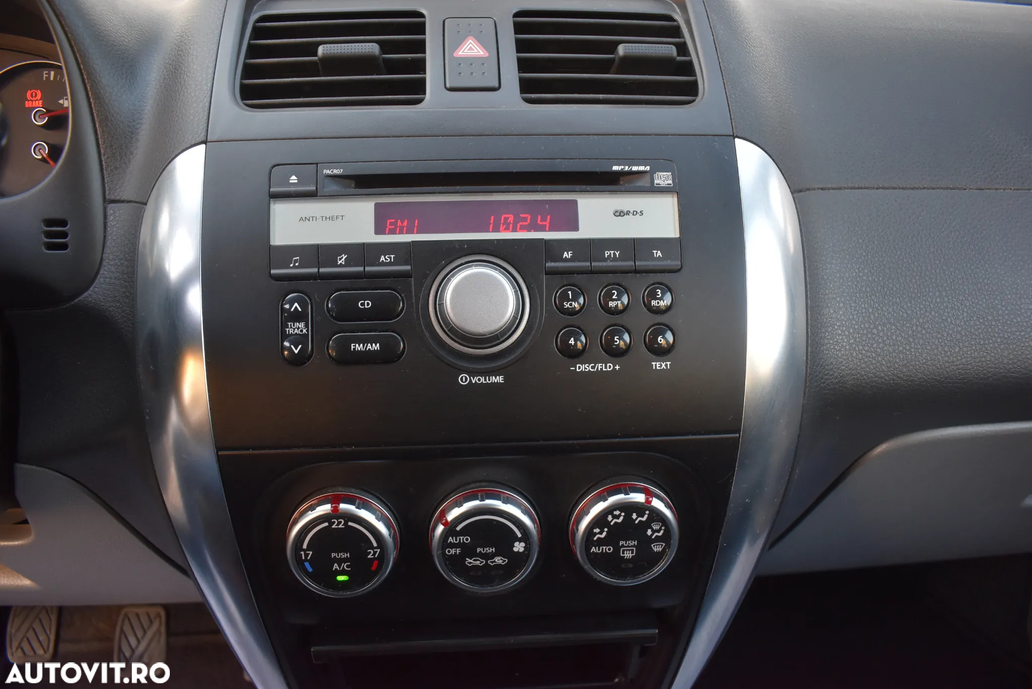 Suzuki SX4 - 11