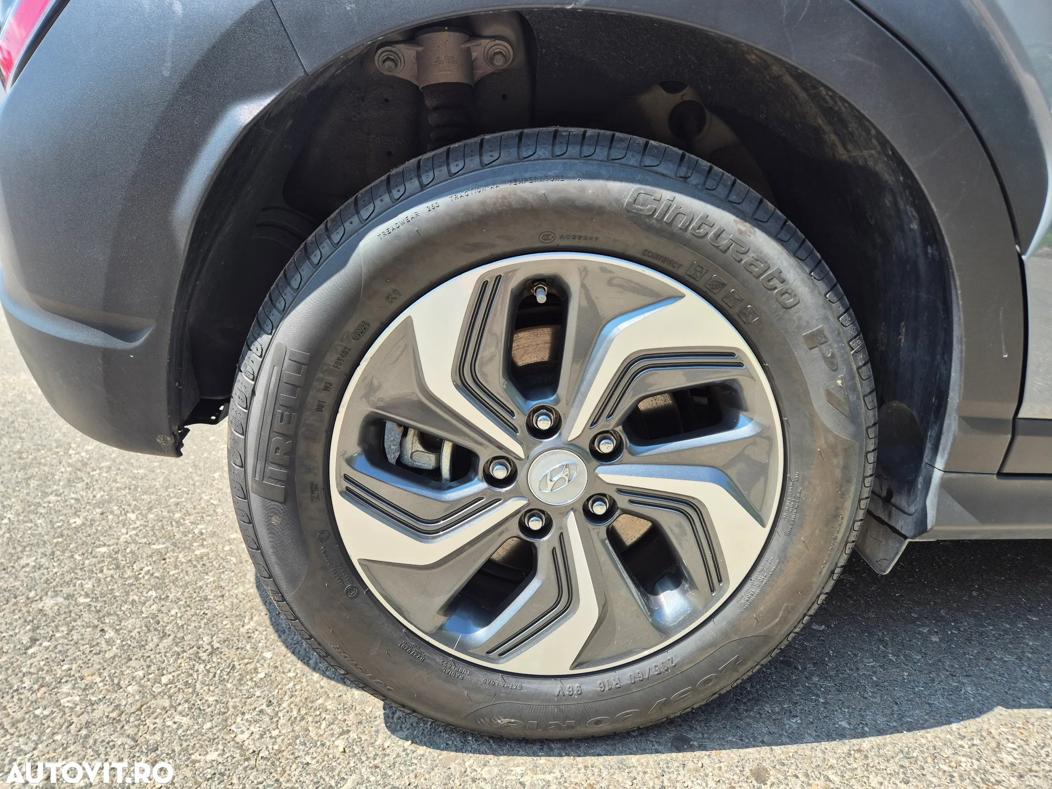 Hyundai KONA 1.6 GDI DCT Hybrid Style - 11