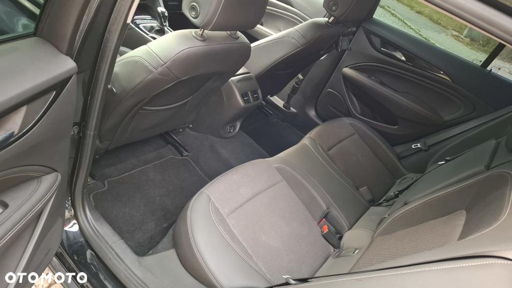Opel Insignia 2.0 CDTI Innovation S&S - 24