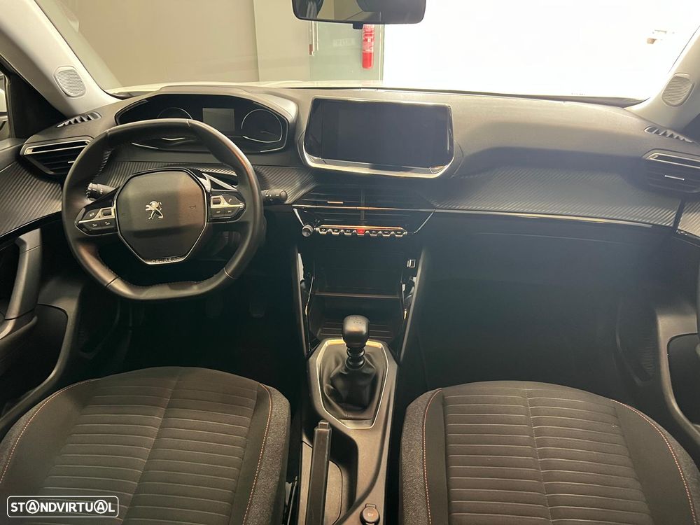 Peugeot 2008 1.2 PureTech Active Pack - 21