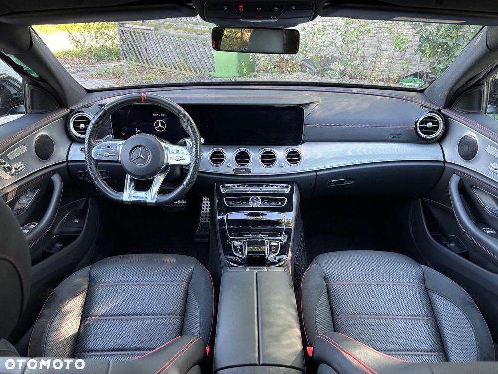 Mercedes-Benz Klasa E AMG 53 4Matic AMG Speedshift 9G-TCT - 33