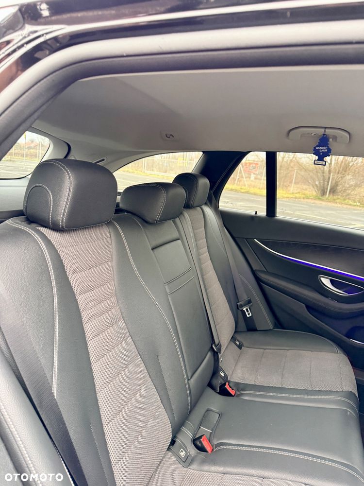 Mercedes-Benz Klasa E 220 d 9G-TRONIC Avantgarde - 30