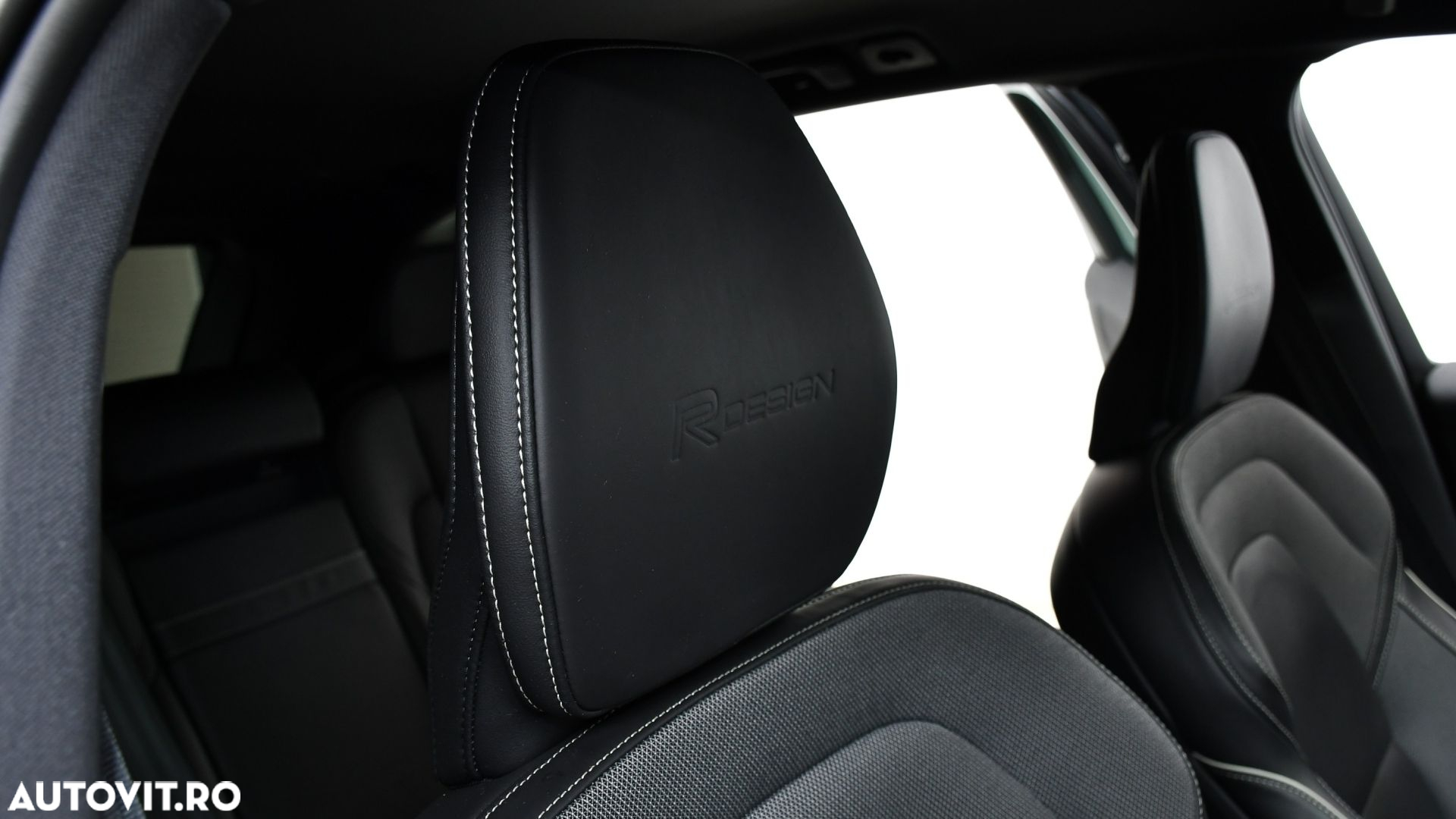 Volvo XC 60 B5 D AWD Geartronic RDesign - 14