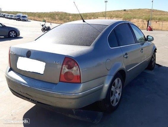 Peça Volkswagen Passat Highline 1.9TDI 2004 - 1