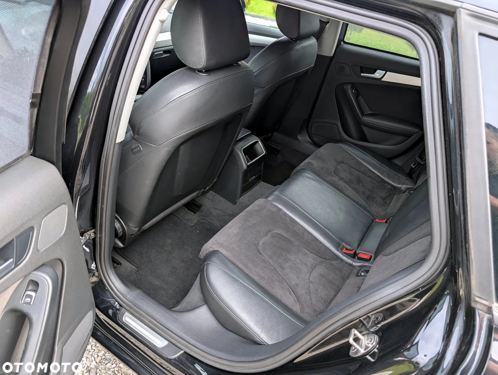 Audi A4 Avant 2.0 TDI DPF Ambiente - 14