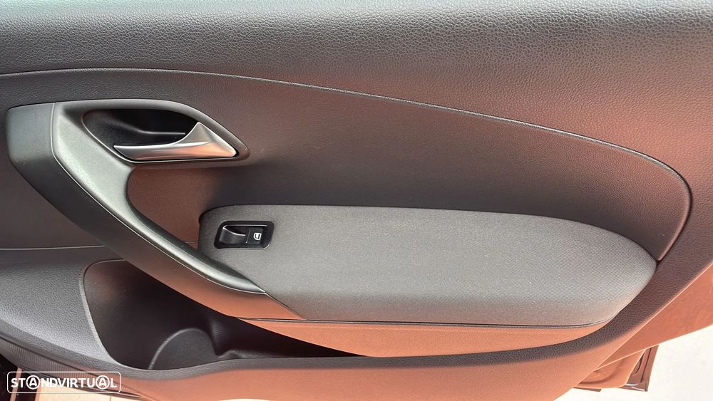 VW Polo 1.6 TDI Life - 26