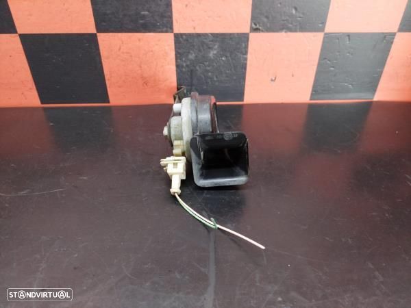 Buzina Peugeot 308 I (4A_, 4C_) - 2