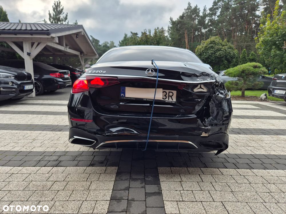 Mercedes-Benz Klasa E 220 d 4-Matic AMG/Avantgarde - 10