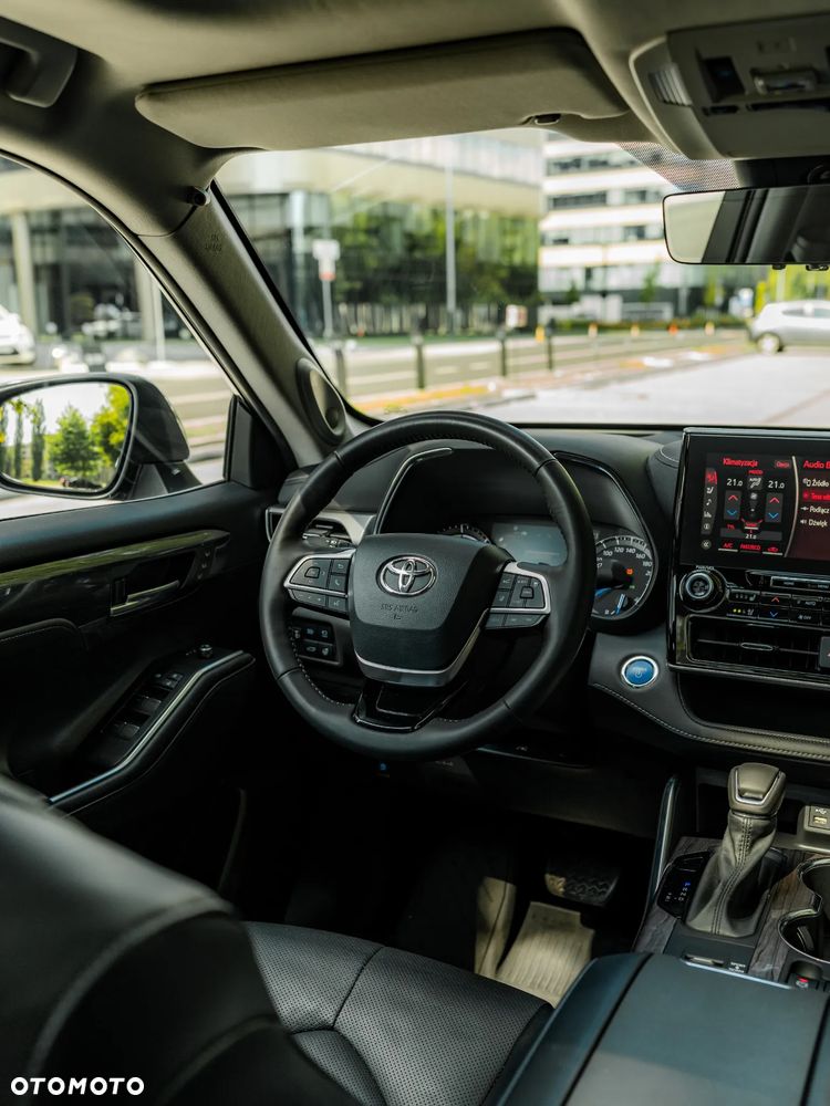 Toyota Highlander 2.5 Hybrid Executive - 11