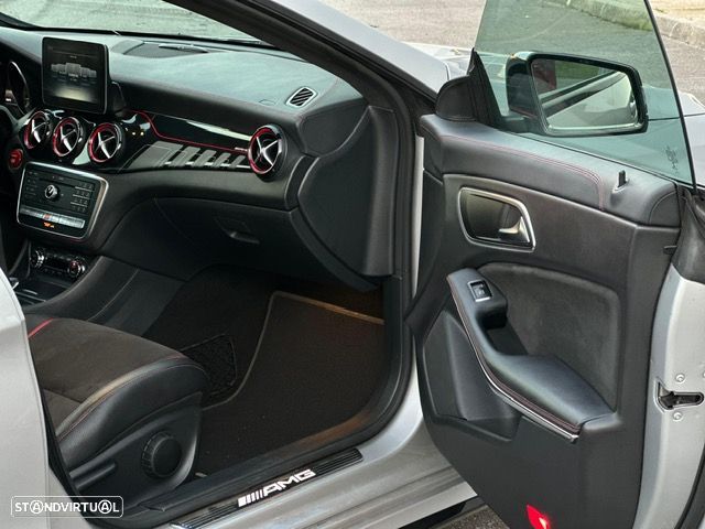 Mercedes-Benz CLA 45 AMG 4Matic Speedshift DCT 7G Night Edition - 5