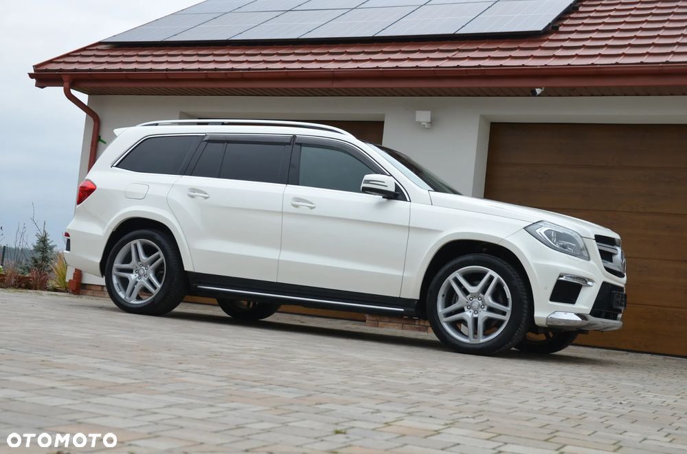 Mercedes-Benz GL 500 4Matic (BlueEFFICIENCY) 7G-TRONIC - 8