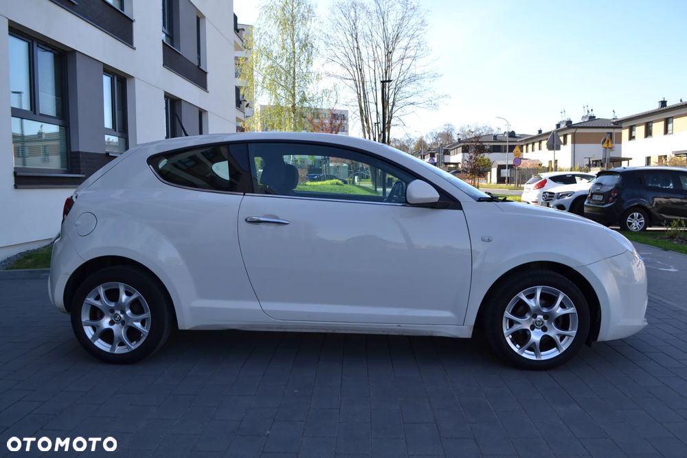 Alfa Romeo Mito 1.4 16V - 6