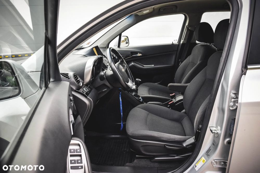Chevrolet Orlando 1.8 LS+ - 23