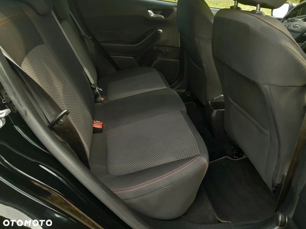 Ford Fiesta 1.0 EcoBoost S&S ST-LINE - 17