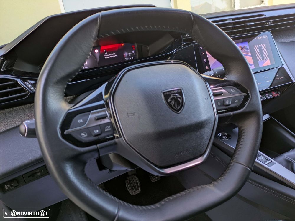 Peugeot 308 SW 1.5 BlueHDi Allure - 26