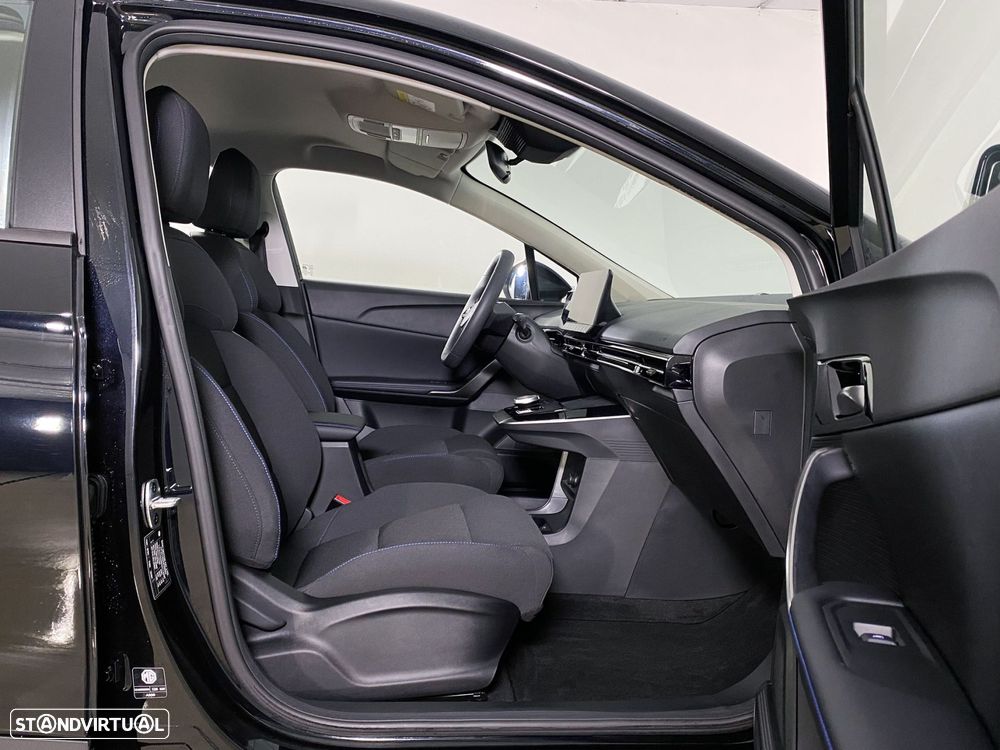 MG MG4 4 Standard - 16