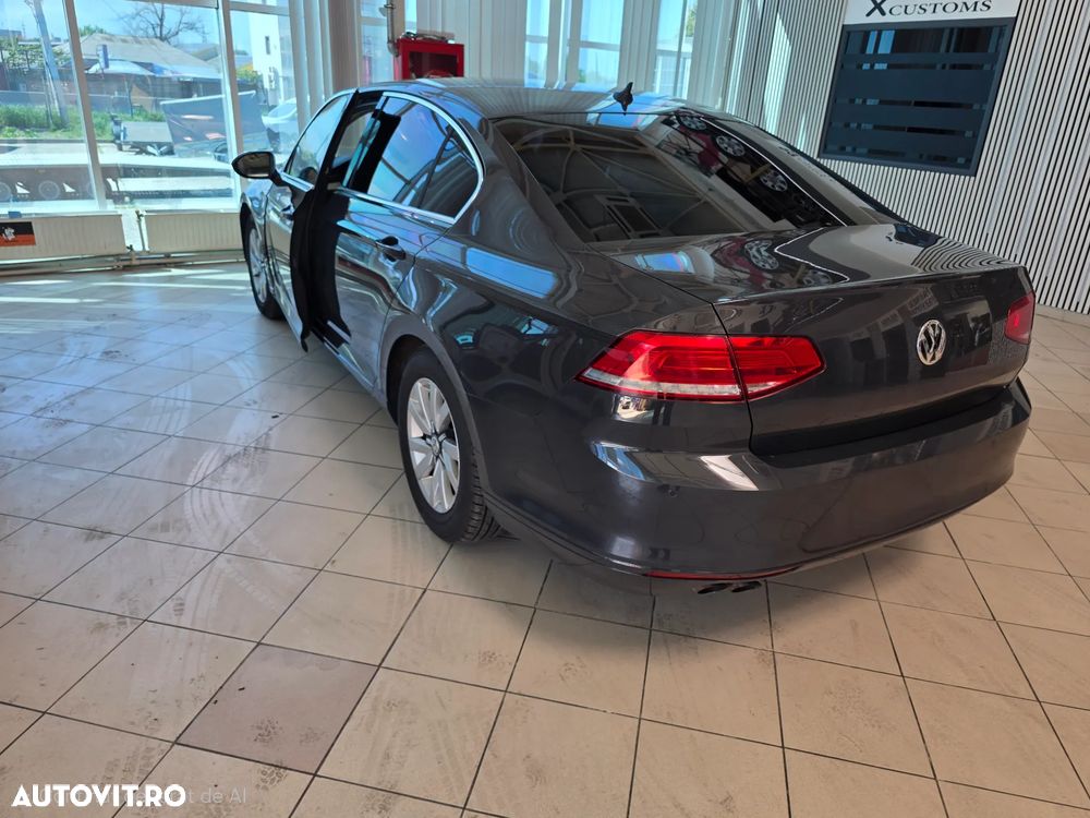 Volkswagen Passat - 7