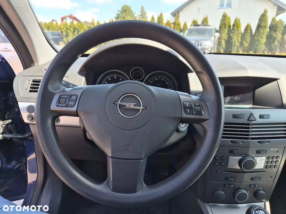 Opel Astra 1.6 Edition Plus - 16