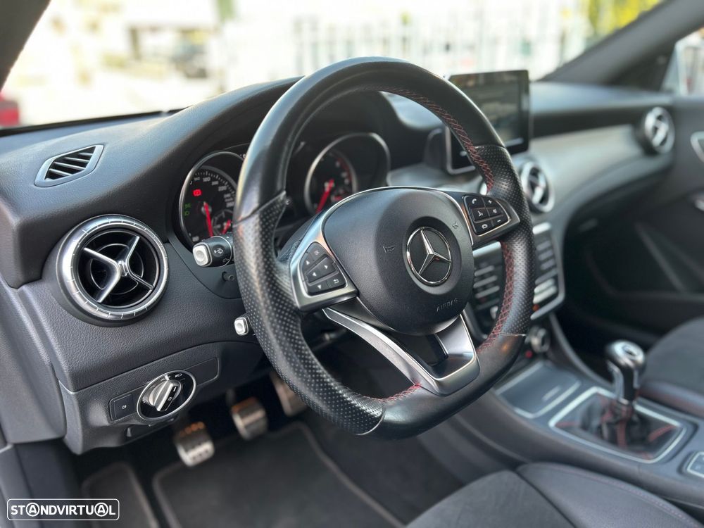 Mercedes-Benz CLA 180 d Shooting Brake AMG Line - 22