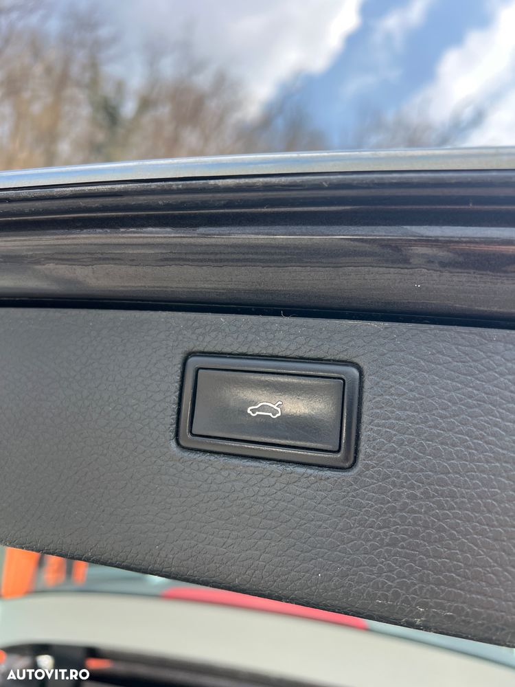 Volkswagen Passat 2.0 TDI DPF DSG Highline - 8