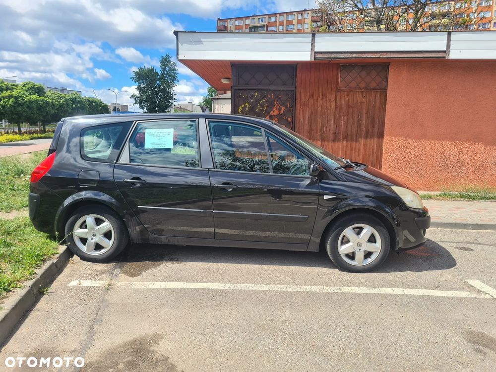Renault Grand Scenic - 2
