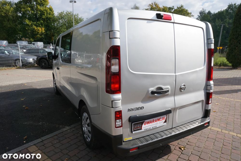 Nissan NV300 - 5