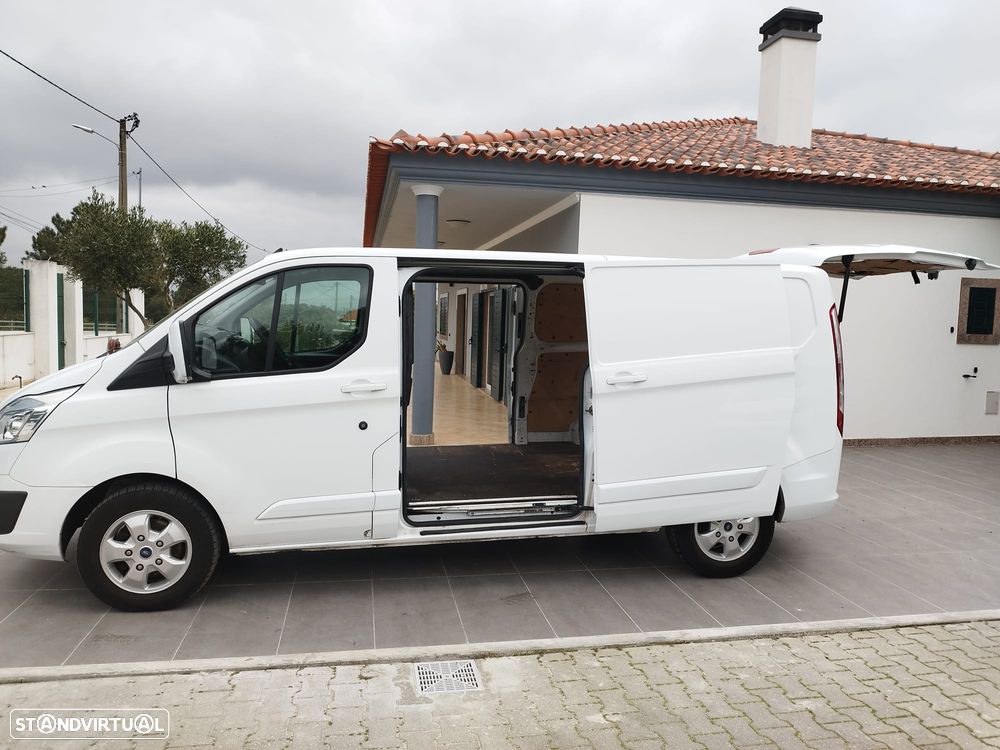Ford Transit Custom  2.2 Tdci 125 Cv L2H1 Longa, 2 portas laterais - 28