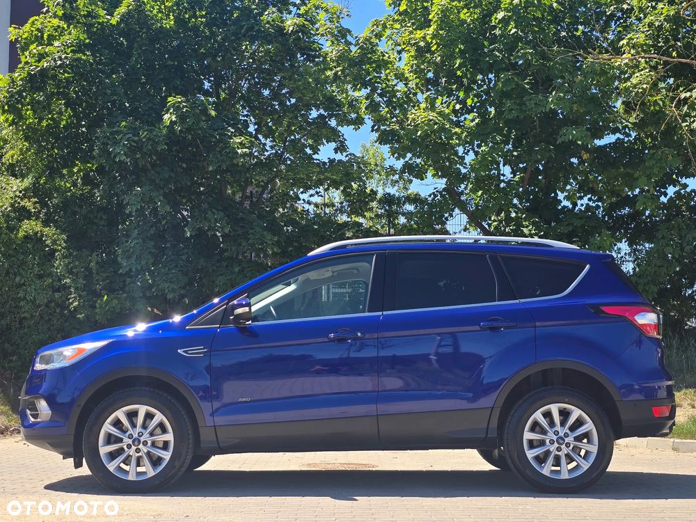 Ford Kuga 2.0 TDCi 4x4 Titanium - 38