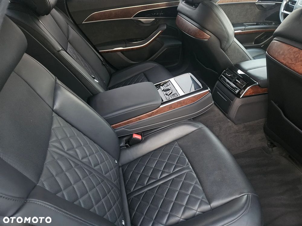Audi A8 50 TDI quattro tiptronic - 24