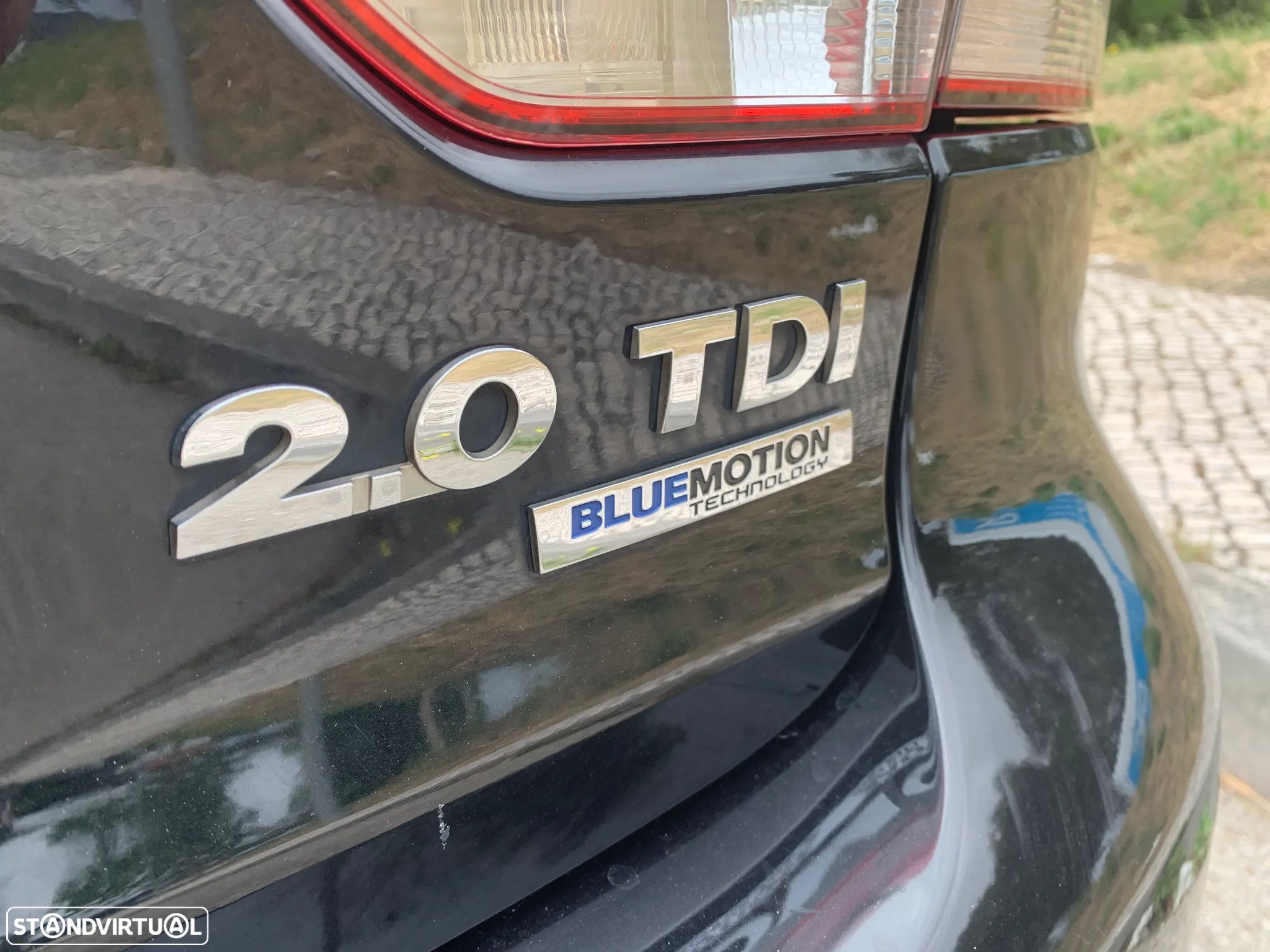 VW Golf 2.0 TDi BlueMotion Confortline - 7