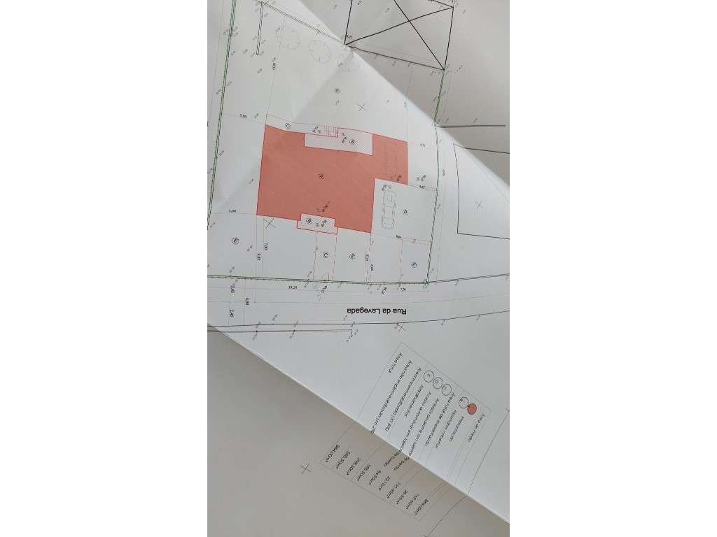 Terreno com projeto aprovado para moradia térrea T2 - Grande imagem: 4/11