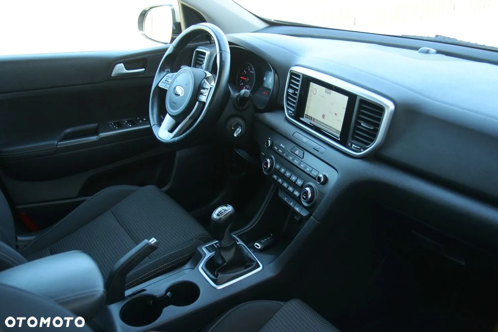 Kia Sportage 1.6 GDI Business Line 2WD - 17