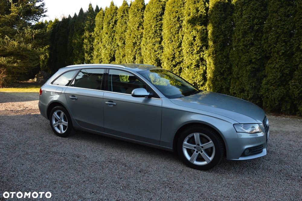 Audi A4 Avant - 11