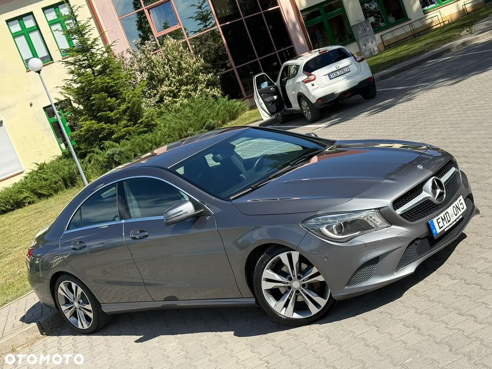 Mercedes-Benz CLA 180 BlueEffICIENCY Edition - 5